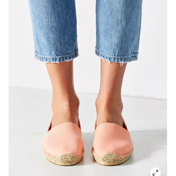 Soludos Dali Espadrille Slip-On Shoe - Picture 4 of 11